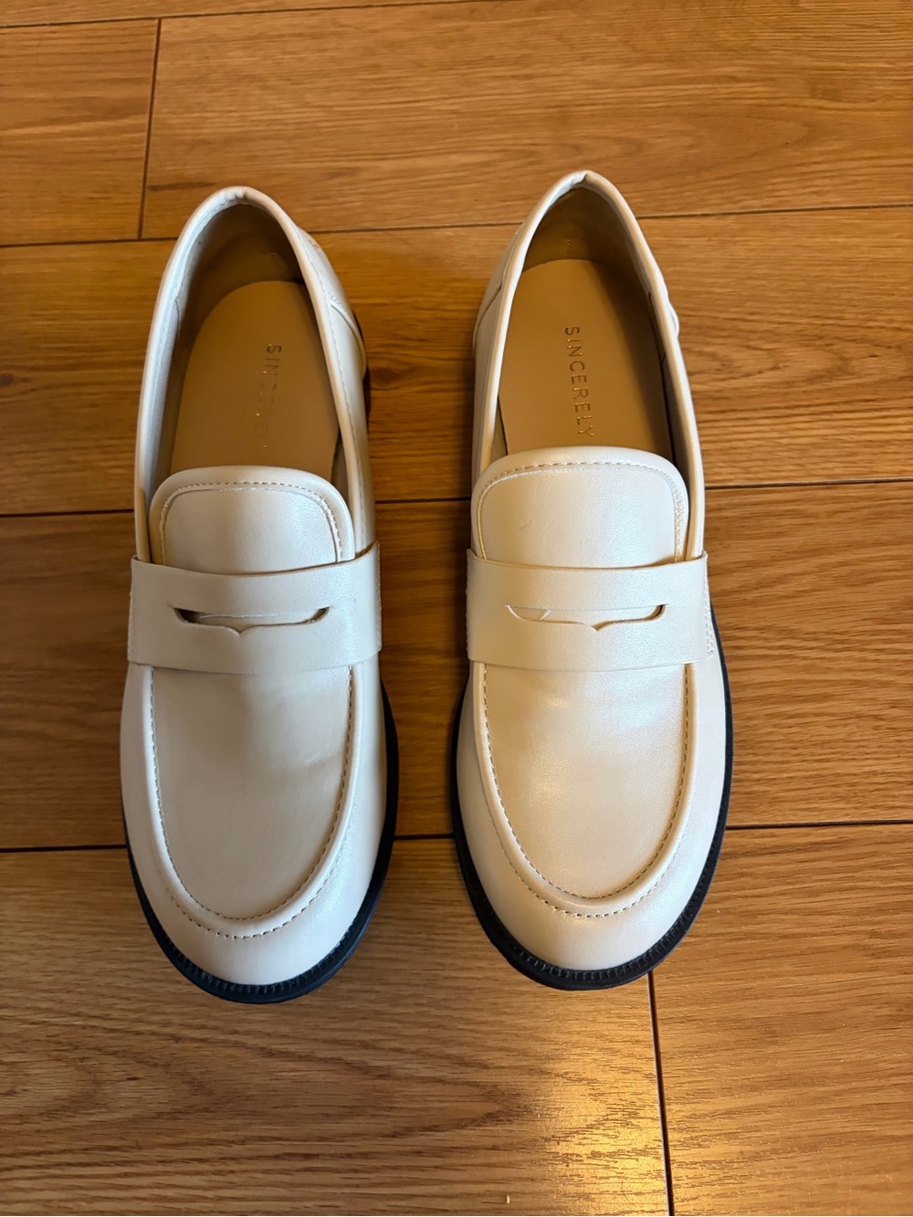 Sincerly Jules Cream Penny Loafers